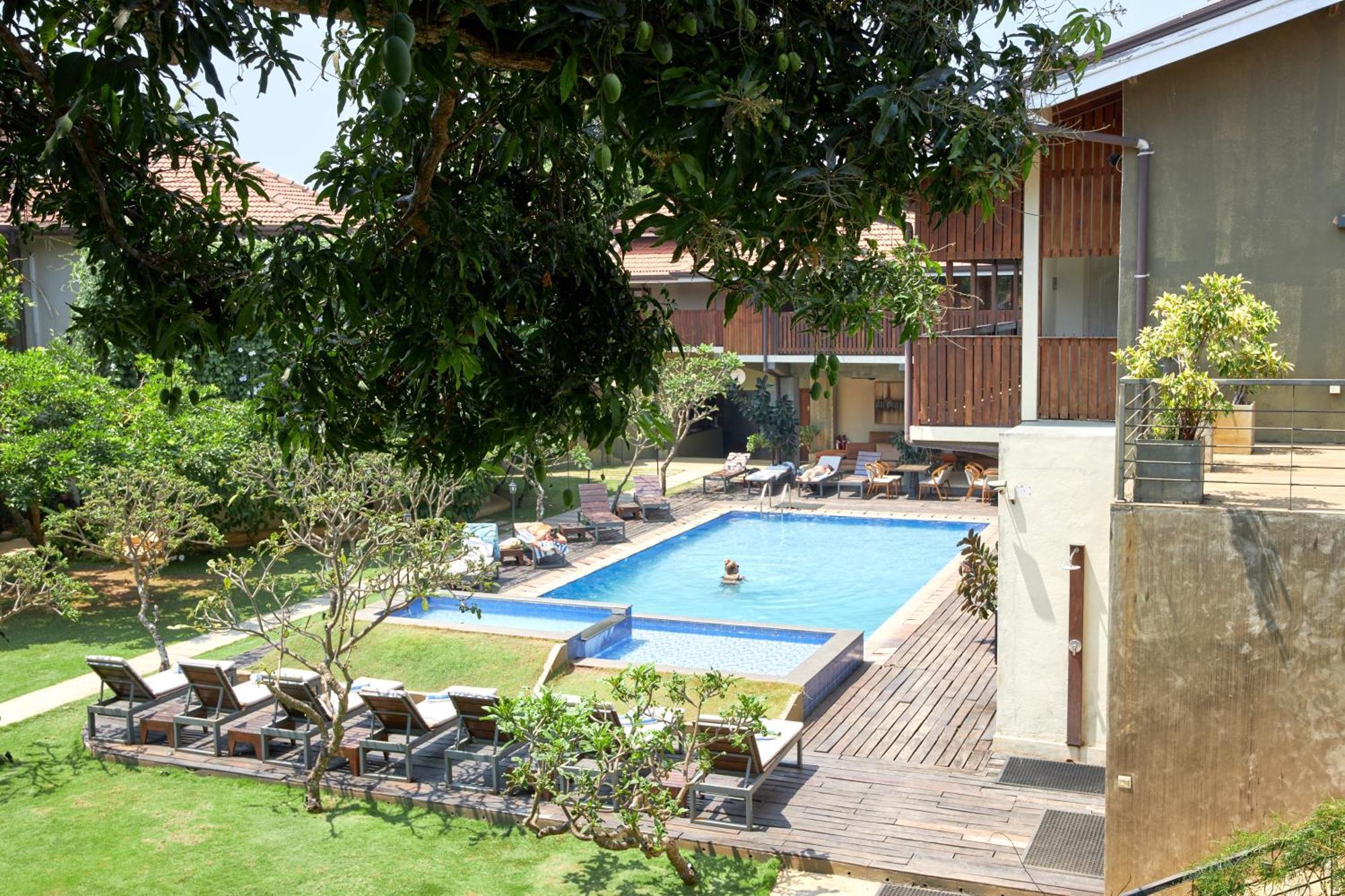 Seahorse Hotel & Spa Negombo Luaran gambar