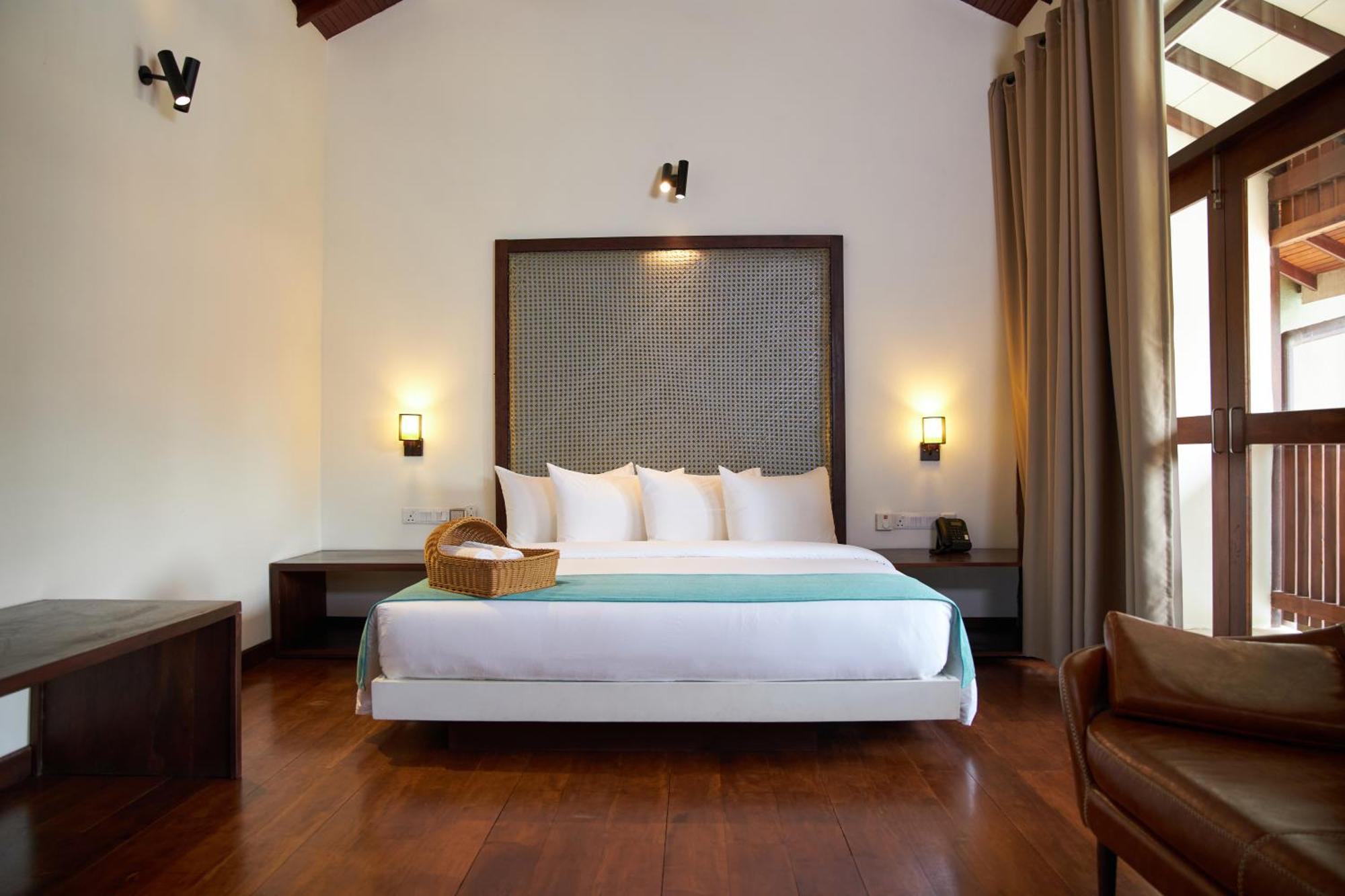 Seahorse Hotel & Spa Negombo Luaran gambar