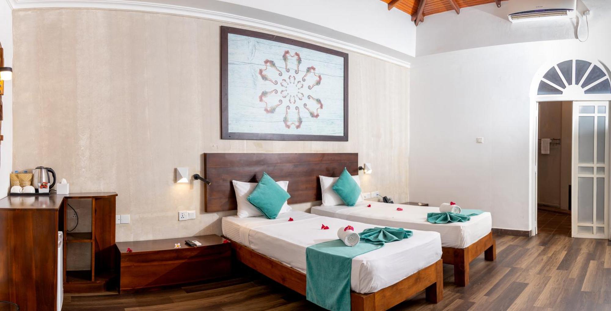 Seahorse Hotel & Spa Negombo Luaran gambar