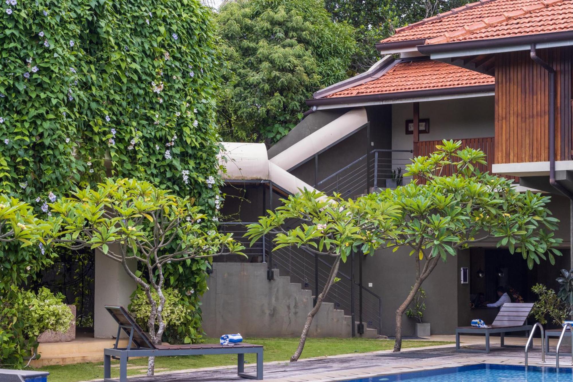 Seahorse Hotel & Spa Negombo Luaran gambar